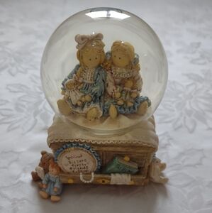 Globe musical box Somewhere out there Sisters first Friends Forever